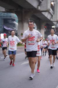 BIB: 4184, 5051, 3081, 871
                            <button type="button" onclick="openModal(5966182)" class="btn btn-primary btn-sm float-right btn-popup" data-toggle="modal" data-target=".modal-high-quality">
                        <i class="fas fa-shopping-cart"></i> Add to Cart
                    </button>
                                            <button type="button" onclick="isThisMe(5966182, true)" class="btn btn-success btn-sm float-right btn-popup btn-isme hidden" data-toggle="tooltip" data-placement="bottom" title="นี่คือรูปของคุณใช่ไหม คลิกที่นี่เพื่อเอาเข้าอัลบั้ม">
                        <i class="fas fa-plus"></i> Add to album
                    </button>
                    <button type="button" onclick="isThisMe(5966182, false)" class="btn btn-warning btn-sm float-right btn-popup btn-isnotme hidden">
                        <i class="fas fa-ban"></i> Remove from album
                    </button>