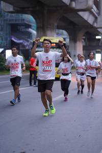 BIB: 3777, 4262, 9730
                            <button type="button" onclick="openModal(5975234)" class="btn btn-primary btn-sm float-right btn-popup" data-toggle="modal" data-target=".modal-high-quality">
                        <i class="fas fa-shopping-cart"></i> Add to Cart
                    </button>
                                            <button type="button" onclick="isThisMe(5975234, true)" class="btn btn-success btn-sm float-right btn-popup btn-isme hidden" data-toggle="tooltip" data-placement="bottom" title="นี่คือรูปของคุณใช่ไหม คลิกที่นี่เพื่อเอาเข้าอัลบั้ม">
                        <i class="fas fa-plus"></i> Add to album
                    </button>
                    <button type="button" onclick="isThisMe(5975234, false)" class="btn btn-warning btn-sm float-right btn-popup btn-isnotme hidden">
                        <i class="fas fa-ban"></i> Remove from album
                    </button>