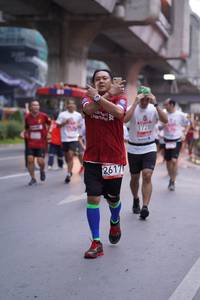 BIB: 1728, 2617
                            <button type="button" onclick="openModal(5975563)" class="btn btn-primary btn-sm float-right btn-popup" data-toggle="modal" data-target=".modal-high-quality">
                        <i class="fas fa-shopping-cart"></i> Add to Cart
                    </button>
                                            <button type="button" onclick="isThisMe(5975563, true)" class="btn btn-success btn-sm float-right btn-popup btn-isme hidden" data-toggle="tooltip" data-placement="bottom" title="นี่คือรูปของคุณใช่ไหม คลิกที่นี่เพื่อเอาเข้าอัลบั้ม">
                        <i class="fas fa-plus"></i> Add to album
                    </button>
                    <button type="button" onclick="isThisMe(5975563, false)" class="btn btn-warning btn-sm float-right btn-popup btn-isnotme hidden">
                        <i class="fas fa-ban"></i> Remove from album
                    </button>