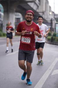 BIB: 1807
                            <button type="button" onclick="openModal(5970000)" class="btn btn-primary btn-sm float-right btn-popup" data-toggle="modal" data-target=".modal-high-quality">
                        <i class="fas fa-shopping-cart"></i> Add to Cart
                    </button>
                                            <button type="button" onclick="isThisMe(5970000, true)" class="btn btn-success btn-sm float-right btn-popup btn-isme hidden" data-toggle="tooltip" data-placement="bottom" title="นี่คือรูปของคุณใช่ไหม คลิกที่นี่เพื่อเอาเข้าอัลบั้ม">
                        <i class="fas fa-plus"></i> Add to album
                    </button>
                    <button type="button" onclick="isThisMe(5970000, false)" class="btn btn-warning btn-sm float-right btn-popup btn-isnotme hidden">
                        <i class="fas fa-ban"></i> Remove from album
                    </button>