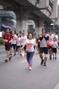 BIB: 946, 823, 1371
                            <button type="button" onclick="openModal(5962571)" class="btn btn-primary btn-sm float-right btn-popup" data-toggle="modal" data-target=".modal-high-quality">
                        <i class="fas fa-shopping-cart"></i> Add to Cart
                    </button>
                                            <button type="button" onclick="isThisMe(5962571, true)" class="btn btn-success btn-sm float-right btn-popup btn-isme hidden" data-toggle="tooltip" data-placement="bottom" title="นี่คือรูปของคุณใช่ไหม คลิกที่นี่เพื่อเอาเข้าอัลบั้ม">
                        <i class="fas fa-plus"></i> Add to album
                    </button>
                    <button type="button" onclick="isThisMe(5962571, false)" class="btn btn-warning btn-sm float-right btn-popup btn-isnotme hidden">
                        <i class="fas fa-ban"></i> Remove from album
                    </button>