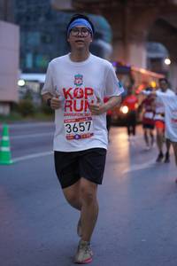 BIB: 201, 3657
                            <button type="button" onclick="openModal(5976791)" class="btn btn-primary btn-sm float-right btn-popup" data-toggle="modal" data-target=".modal-high-quality">
                        <i class="fas fa-shopping-cart"></i> Add to Cart
                    </button>
                                            <button type="button" onclick="isThisMe(5976791, true)" class="btn btn-success btn-sm float-right btn-popup btn-isme hidden" data-toggle="tooltip" data-placement="bottom" title="นี่คือรูปของคุณใช่ไหม คลิกที่นี่เพื่อเอาเข้าอัลบั้ม">
                        <i class="fas fa-plus"></i> Add to album
                    </button>
                    <button type="button" onclick="isThisMe(5976791, false)" class="btn btn-warning btn-sm float-right btn-popup btn-isnotme hidden">
                        <i class="fas fa-ban"></i> Remove from album
                    </button>