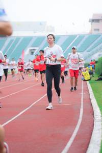 BIB: 215
                            <button type="button" onclick="openModal(5920583)" class="btn btn-primary btn-sm float-right btn-popup" data-toggle="modal" data-target=".modal-high-quality">
                        <i class="fas fa-shopping-cart"></i> Add to Cart
                    </button>
                                            <button type="button" onclick="isThisMe(5920583, true)" class="btn btn-success btn-sm float-right btn-popup btn-isme hidden" data-toggle="tooltip" data-placement="bottom" title="นี่คือรูปของคุณใช่ไหม คลิกที่นี่เพื่อเอาเข้าอัลบั้ม">
                        <i class="fas fa-plus"></i> Add to album
                    </button>
                    <button type="button" onclick="isThisMe(5920583, false)" class="btn btn-warning btn-sm float-right btn-popup btn-isnotme hidden">
                        <i class="fas fa-ban"></i> Remove from album
                    </button>