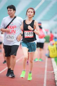 BIB: 1689, 6745
                            <button type="button" onclick="openModal(5920231)" class="btn btn-primary btn-sm float-right btn-popup" data-toggle="modal" data-target=".modal-high-quality">
                        <i class="fas fa-shopping-cart"></i> Add to Cart
                    </button>
                                            <button type="button" onclick="isThisMe(5920231, true)" class="btn btn-success btn-sm float-right btn-popup btn-isme hidden" data-toggle="tooltip" data-placement="bottom" title="นี่คือรูปของคุณใช่ไหม คลิกที่นี่เพื่อเอาเข้าอัลบั้ม">
                        <i class="fas fa-plus"></i> Add to album
                    </button>
                    <button type="button" onclick="isThisMe(5920231, false)" class="btn btn-warning btn-sm float-right btn-popup btn-isnotme hidden">
                        <i class="fas fa-ban"></i> Remove from album
                    </button>