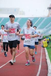 BIB: 6311, 6863, 6310
                            <button type="button" onclick="openModal(5914764)" class="btn btn-primary btn-sm float-right btn-popup" data-toggle="modal" data-target=".modal-high-quality">
                        <i class="fas fa-shopping-cart"></i> Add to Cart
                    </button>
                                            <button type="button" onclick="isThisMe(5914764, true)" class="btn btn-success btn-sm float-right btn-popup btn-isme hidden" data-toggle="tooltip" data-placement="bottom" title="นี่คือรูปของคุณใช่ไหม คลิกที่นี่เพื่อเอาเข้าอัลบั้ม">
                        <i class="fas fa-plus"></i> Add to album
                    </button>
                    <button type="button" onclick="isThisMe(5914764, false)" class="btn btn-warning btn-sm float-right btn-popup btn-isnotme hidden">
                        <i class="fas fa-ban"></i> Remove from album
                    </button>