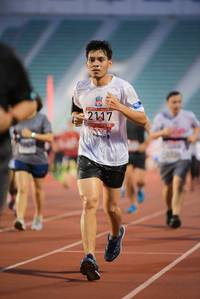 BIB: 217
                            <button type="button" onclick="openModal(5907411)" class="btn btn-primary btn-sm float-right btn-popup" data-toggle="modal" data-target=".modal-high-quality">
                        <i class="fas fa-shopping-cart"></i> Add to Cart
                    </button>
                                            <button type="button" onclick="isThisMe(5907411, true)" class="btn btn-success btn-sm float-right btn-popup btn-isme hidden" data-toggle="tooltip" data-placement="bottom" title="นี่คือรูปของคุณใช่ไหม คลิกที่นี่เพื่อเอาเข้าอัลบั้ม">
                        <i class="fas fa-plus"></i> Add to album
                    </button>
                    <button type="button" onclick="isThisMe(5907411, false)" class="btn btn-warning btn-sm float-right btn-popup btn-isnotme hidden">
                        <i class="fas fa-ban"></i> Remove from album
                    </button>