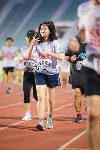 BIB: 8369, 6891
                            <button type="button" onclick="openModal(5907322)" class="btn btn-primary btn-sm float-right btn-popup" data-toggle="modal" data-target=".modal-high-quality">
                        <i class="fas fa-shopping-cart"></i> Add to Cart
                    </button>
                                            <button type="button" onclick="isThisMe(5907322, true)" class="btn btn-success btn-sm float-right btn-popup btn-isme hidden" data-toggle="tooltip" data-placement="bottom" title="นี่คือรูปของคุณใช่ไหม คลิกที่นี่เพื่อเอาเข้าอัลบั้ม">
                        <i class="fas fa-plus"></i> Add to album
                    </button>
                    <button type="button" onclick="isThisMe(5907322, false)" class="btn btn-warning btn-sm float-right btn-popup btn-isnotme hidden">
                        <i class="fas fa-ban"></i> Remove from album
                    </button>