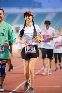 BIB: 1009
                            <button type="button" onclick="openModal(5908765)" class="btn btn-primary btn-sm float-right btn-popup" data-toggle="modal" data-target=".modal-high-quality">
                        <i class="fas fa-shopping-cart"></i> Add to Cart
                    </button>
                                            <button type="button" onclick="isThisMe(5908765, true)" class="btn btn-success btn-sm float-right btn-popup btn-isme hidden" data-toggle="tooltip" data-placement="bottom" title="นี่คือรูปของคุณใช่ไหม คลิกที่นี่เพื่อเอาเข้าอัลบั้ม">
                        <i class="fas fa-plus"></i> Add to album
                    </button>
                    <button type="button" onclick="isThisMe(5908765, false)" class="btn btn-warning btn-sm float-right btn-popup btn-isnotme hidden">
                        <i class="fas fa-ban"></i> Remove from album
                    </button>