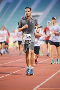 BIB: 8124
                            <button type="button" onclick="openModal(5908861)" class="btn btn-primary btn-sm float-right btn-popup" data-toggle="modal" data-target=".modal-high-quality">
                        <i class="fas fa-shopping-cart"></i> Add to Cart
                    </button>
                                            <button type="button" onclick="isThisMe(5908861, true)" class="btn btn-success btn-sm float-right btn-popup btn-isme hidden" data-toggle="tooltip" data-placement="bottom" title="นี่คือรูปของคุณใช่ไหม คลิกที่นี่เพื่อเอาเข้าอัลบั้ม">
                        <i class="fas fa-plus"></i> Add to album
                    </button>
                    <button type="button" onclick="isThisMe(5908861, false)" class="btn btn-warning btn-sm float-right btn-popup btn-isnotme hidden">
                        <i class="fas fa-ban"></i> Remove from album
                    </button>