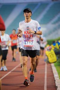 BIB: 4112
                            <button type="button" onclick="openModal(5909167)" class="btn btn-primary btn-sm float-right btn-popup" data-toggle="modal" data-target=".modal-high-quality">
                        <i class="fas fa-shopping-cart"></i> Add to Cart
                    </button>
                                            <button type="button" onclick="isThisMe(5909167, true)" class="btn btn-success btn-sm float-right btn-popup btn-isme hidden" data-toggle="tooltip" data-placement="bottom" title="นี่คือรูปของคุณใช่ไหม คลิกที่นี่เพื่อเอาเข้าอัลบั้ม">
                        <i class="fas fa-plus"></i> Add to album
                    </button>
                    <button type="button" onclick="isThisMe(5909167, false)" class="btn btn-warning btn-sm float-right btn-popup btn-isnotme hidden">
                        <i class="fas fa-ban"></i> Remove from album
                    </button>