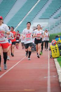 BIB: 4480, 395, 4309
                            <button type="button" onclick="openModal(5930076)" class="btn btn-primary btn-sm float-right btn-popup" data-toggle="modal" data-target=".modal-high-quality">
                        <i class="fas fa-shopping-cart"></i> Add to Cart
                    </button>
                                            <button type="button" onclick="isThisMe(5930076, true)" class="btn btn-success btn-sm float-right btn-popup btn-isme hidden" data-toggle="tooltip" data-placement="bottom" title="นี่คือรูปของคุณใช่ไหม คลิกที่นี่เพื่อเอาเข้าอัลบั้ม">
                        <i class="fas fa-plus"></i> Add to album
                    </button>
                    <button type="button" onclick="isThisMe(5930076, false)" class="btn btn-warning btn-sm float-right btn-popup btn-isnotme hidden">
                        <i class="fas fa-ban"></i> Remove from album
                    </button>