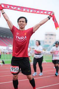 BIB: 950
                            <button type="button" onclick="openModal(5915176)" class="btn btn-primary btn-sm float-right btn-popup" data-toggle="modal" data-target=".modal-high-quality">
                        <i class="fas fa-shopping-cart"></i> Add to Cart
                    </button>
                                            <button type="button" onclick="isThisMe(5915176, true)" class="btn btn-success btn-sm float-right btn-popup btn-isme hidden" data-toggle="tooltip" data-placement="bottom" title="นี่คือรูปของคุณใช่ไหม คลิกที่นี่เพื่อเอาเข้าอัลบั้ม">
                        <i class="fas fa-plus"></i> Add to album
                    </button>
                    <button type="button" onclick="isThisMe(5915176, false)" class="btn btn-warning btn-sm float-right btn-popup btn-isnotme hidden">
                        <i class="fas fa-ban"></i> Remove from album
                    </button>