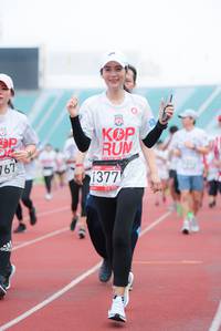 BIB: 767, 1377
                            <button type="button" onclick="openModal(5915250)" class="btn btn-primary btn-sm float-right btn-popup" data-toggle="modal" data-target=".modal-high-quality">
                        <i class="fas fa-shopping-cart"></i> Add to Cart
                    </button>
                                            <button type="button" onclick="isThisMe(5915250, true)" class="btn btn-success btn-sm float-right btn-popup btn-isme hidden" data-toggle="tooltip" data-placement="bottom" title="นี่คือรูปของคุณใช่ไหม คลิกที่นี่เพื่อเอาเข้าอัลบั้ม">
                        <i class="fas fa-plus"></i> Add to album
                    </button>
                    <button type="button" onclick="isThisMe(5915250, false)" class="btn btn-warning btn-sm float-right btn-popup btn-isnotme hidden">
                        <i class="fas fa-ban"></i> Remove from album
                    </button>