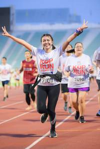 BIB: 201, 7108, 7490
                            <button type="button" onclick="openModal(5912160)" class="btn btn-primary btn-sm float-right btn-popup" data-toggle="modal" data-target=".modal-high-quality">
                        <i class="fas fa-shopping-cart"></i> Add to Cart
                    </button>
                                            <button type="button" onclick="isThisMe(5912160, true)" class="btn btn-success btn-sm float-right btn-popup btn-isme hidden" data-toggle="tooltip" data-placement="bottom" title="นี่คือรูปของคุณใช่ไหม คลิกที่นี่เพื่อเอาเข้าอัลบั้ม">
                        <i class="fas fa-plus"></i> Add to album
                    </button>
                    <button type="button" onclick="isThisMe(5912160, false)" class="btn btn-warning btn-sm float-right btn-popup btn-isnotme hidden">
                        <i class="fas fa-ban"></i> Remove from album
                    </button>