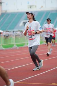 BIB: 5372
                            <button type="button" onclick="openModal(5919331)" class="btn btn-primary btn-sm float-right btn-popup" data-toggle="modal" data-target=".modal-high-quality">
                        <i class="fas fa-shopping-cart"></i> Add to Cart
                    </button>
                                            <button type="button" onclick="isThisMe(5919331, true)" class="btn btn-success btn-sm float-right btn-popup btn-isme hidden" data-toggle="tooltip" data-placement="bottom" title="นี่คือรูปของคุณใช่ไหม คลิกที่นี่เพื่อเอาเข้าอัลบั้ม">
                        <i class="fas fa-plus"></i> Add to album
                    </button>
                    <button type="button" onclick="isThisMe(5919331, false)" class="btn btn-warning btn-sm float-right btn-popup btn-isnotme hidden">
                        <i class="fas fa-ban"></i> Remove from album
                    </button>