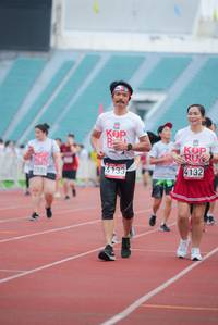 BIB: 4132, 4133
                            <button type="button" onclick="openModal(5924204)" class="btn btn-primary btn-sm float-right btn-popup" data-toggle="modal" data-target=".modal-high-quality">
                        <i class="fas fa-shopping-cart"></i> Add to Cart
                    </button>
                                            <button type="button" onclick="isThisMe(5924204, true)" class="btn btn-success btn-sm float-right btn-popup btn-isme hidden" data-toggle="tooltip" data-placement="bottom" title="นี่คือรูปของคุณใช่ไหม คลิกที่นี่เพื่อเอาเข้าอัลบั้ม">
                        <i class="fas fa-plus"></i> Add to album
                    </button>
                    <button type="button" onclick="isThisMe(5924204, false)" class="btn btn-warning btn-sm float-right btn-popup btn-isnotme hidden">
                        <i class="fas fa-ban"></i> Remove from album
                    </button>