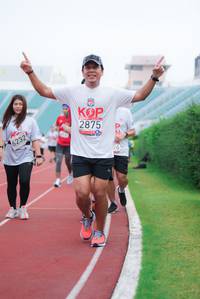 BIB: 2875, 6232, 
                            <button type="button" onclick="openModal(5918118)" class="btn btn-primary btn-sm float-right btn-popup" data-toggle="modal" data-target=".modal-high-quality">
                        <i class="fas fa-shopping-cart"></i> Add to Cart
                    </button>
                                            <button type="button" onclick="isThisMe(5918118, true)" class="btn btn-success btn-sm float-right btn-popup btn-isme hidden" data-toggle="tooltip" data-placement="bottom" title="นี่คือรูปของคุณใช่ไหม คลิกที่นี่เพื่อเอาเข้าอัลบั้ม">
                        <i class="fas fa-plus"></i> Add to album
                    </button>
                    <button type="button" onclick="isThisMe(5918118, false)" class="btn btn-warning btn-sm float-right btn-popup btn-isnotme hidden">
                        <i class="fas fa-ban"></i> Remove from album
                    </button>