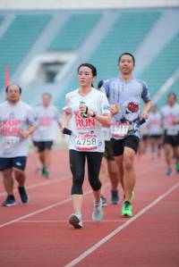 BIB: 4711, 4758
                            <button type="button" onclick="openModal(5918904)" class="btn btn-primary btn-sm float-right btn-popup" data-toggle="modal" data-target=".modal-high-quality">
                        <i class="fas fa-shopping-cart"></i> Add to Cart
                    </button>
                                            <button type="button" onclick="isThisMe(5918904, true)" class="btn btn-success btn-sm float-right btn-popup btn-isme hidden" data-toggle="tooltip" data-placement="bottom" title="นี่คือรูปของคุณใช่ไหม คลิกที่นี่เพื่อเอาเข้าอัลบั้ม">
                        <i class="fas fa-plus"></i> Add to album
                    </button>
                    <button type="button" onclick="isThisMe(5918904, false)" class="btn btn-warning btn-sm float-right btn-popup btn-isnotme hidden">
                        <i class="fas fa-ban"></i> Remove from album
                    </button>