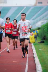 BIB: 4342, 2002
                            <button type="button" onclick="openModal(5915527)" class="btn btn-primary btn-sm float-right btn-popup" data-toggle="modal" data-target=".modal-high-quality">
                        <i class="fas fa-shopping-cart"></i> Add to Cart
                    </button>
                                            <button type="button" onclick="isThisMe(5915527, true)" class="btn btn-success btn-sm float-right btn-popup btn-isme hidden" data-toggle="tooltip" data-placement="bottom" title="นี่คือรูปของคุณใช่ไหม คลิกที่นี่เพื่อเอาเข้าอัลบั้ม">
                        <i class="fas fa-plus"></i> Add to album
                    </button>
                    <button type="button" onclick="isThisMe(5915527, false)" class="btn btn-warning btn-sm float-right btn-popup btn-isnotme hidden">
                        <i class="fas fa-ban"></i> Remove from album
                    </button>