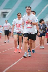 BIB: 4184, 1844
                            <button type="button" onclick="openModal(5929918)" class="btn btn-primary btn-sm float-right btn-popup" data-toggle="modal" data-target=".modal-high-quality">
                        <i class="fas fa-shopping-cart"></i> Add to Cart
                    </button>
                                            <button type="button" onclick="isThisMe(5929918, true)" class="btn btn-success btn-sm float-right btn-popup btn-isme hidden" data-toggle="tooltip" data-placement="bottom" title="นี่คือรูปของคุณใช่ไหม คลิกที่นี่เพื่อเอาเข้าอัลบั้ม">
                        <i class="fas fa-plus"></i> Add to album
                    </button>
                    <button type="button" onclick="isThisMe(5929918, false)" class="btn btn-warning btn-sm float-right btn-popup btn-isnotme hidden">
                        <i class="fas fa-ban"></i> Remove from album
                    </button>