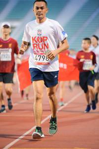 BIB: 47984
                            <button type="button" onclick="openModal(5908905)" class="btn btn-primary btn-sm float-right btn-popup" data-toggle="modal" data-target=".modal-high-quality">
                        <i class="fas fa-shopping-cart"></i> Add to Cart
                    </button>
                                            <button type="button" onclick="isThisMe(5908905, true)" class="btn btn-success btn-sm float-right btn-popup btn-isme hidden" data-toggle="tooltip" data-placement="bottom" title="นี่คือรูปของคุณใช่ไหม คลิกที่นี่เพื่อเอาเข้าอัลบั้ม">
                        <i class="fas fa-plus"></i> Add to album
                    </button>
                    <button type="button" onclick="isThisMe(5908905, false)" class="btn btn-warning btn-sm float-right btn-popup btn-isnotme hidden">
                        <i class="fas fa-ban"></i> Remove from album
                    </button>