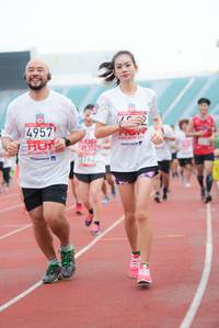 BIB: 4957, 201, 762
                            <button type="button" onclick="openModal(5924932)" class="btn btn-primary btn-sm float-right btn-popup" data-toggle="modal" data-target=".modal-high-quality">
                        <i class="fas fa-shopping-cart"></i> Add to Cart
                    </button>
                                            <button type="button" onclick="isThisMe(5924932, true)" class="btn btn-success btn-sm float-right btn-popup btn-isme hidden" data-toggle="tooltip" data-placement="bottom" title="นี่คือรูปของคุณใช่ไหม คลิกที่นี่เพื่อเอาเข้าอัลบั้ม">
                        <i class="fas fa-plus"></i> Add to album
                    </button>
                    <button type="button" onclick="isThisMe(5924932, false)" class="btn btn-warning btn-sm float-right btn-popup btn-isnotme hidden">
                        <i class="fas fa-ban"></i> Remove from album
                    </button>