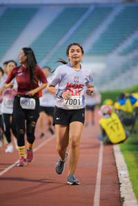 BIB: 7001, 6015
                            <button type="button" onclick="openModal(5912583)" class="btn btn-primary btn-sm float-right btn-popup" data-toggle="modal" data-target=".modal-high-quality">
                        <i class="fas fa-shopping-cart"></i> Add to Cart
                    </button>
                                            <button type="button" onclick="isThisMe(5912583, true)" class="btn btn-success btn-sm float-right btn-popup btn-isme hidden" data-toggle="tooltip" data-placement="bottom" title="นี่คือรูปของคุณใช่ไหม คลิกที่นี่เพื่อเอาเข้าอัลบั้ม">
                        <i class="fas fa-plus"></i> Add to album
                    </button>
                    <button type="button" onclick="isThisMe(5912583, false)" class="btn btn-warning btn-sm float-right btn-popup btn-isnotme hidden">
                        <i class="fas fa-ban"></i> Remove from album
                    </button>