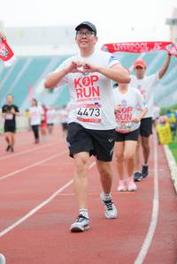 BIB: 2019, 4473, 2354
                            <button type="button" onclick="openModal(5925062)" class="btn btn-primary btn-sm float-right btn-popup" data-toggle="modal" data-target=".modal-high-quality">
                        <i class="fas fa-shopping-cart"></i> Add to Cart
                    </button>
                                            <button type="button" onclick="isThisMe(5925062, true)" class="btn btn-success btn-sm float-right btn-popup btn-isme hidden" data-toggle="tooltip" data-placement="bottom" title="นี่คือรูปของคุณใช่ไหม คลิกที่นี่เพื่อเอาเข้าอัลบั้ม">
                        <i class="fas fa-plus"></i> Add to album
                    </button>
                    <button type="button" onclick="isThisMe(5925062, false)" class="btn btn-warning btn-sm float-right btn-popup btn-isnotme hidden">
                        <i class="fas fa-ban"></i> Remove from album
                    </button>