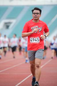 BIB: 201, 4945
                            <button type="button" onclick="openModal(5923879)" class="btn btn-primary btn-sm float-right btn-popup" data-toggle="modal" data-target=".modal-high-quality">
                        <i class="fas fa-shopping-cart"></i> Add to Cart
                    </button>
                                            <button type="button" onclick="isThisMe(5923879, true)" class="btn btn-success btn-sm float-right btn-popup btn-isme hidden" data-toggle="tooltip" data-placement="bottom" title="นี่คือรูปของคุณใช่ไหม คลิกที่นี่เพื่อเอาเข้าอัลบั้ม">
                        <i class="fas fa-plus"></i> Add to album
                    </button>
                    <button type="button" onclick="isThisMe(5923879, false)" class="btn btn-warning btn-sm float-right btn-popup btn-isnotme hidden">
                        <i class="fas fa-ban"></i> Remove from album
                    </button>