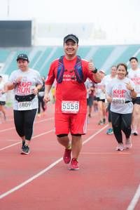 BIB: 8803, 6809, 5558
                            <button type="button" onclick="openModal(5918473)" class="btn btn-primary btn-sm float-right btn-popup" data-toggle="modal" data-target=".modal-high-quality">
                        <i class="fas fa-shopping-cart"></i> Add to Cart
                    </button>
                                            <button type="button" onclick="isThisMe(5918473, true)" class="btn btn-success btn-sm float-right btn-popup btn-isme hidden" data-toggle="tooltip" data-placement="bottom" title="นี่คือรูปของคุณใช่ไหม คลิกที่นี่เพื่อเอาเข้าอัลบั้ม">
                        <i class="fas fa-plus"></i> Add to album
                    </button>
                    <button type="button" onclick="isThisMe(5918473, false)" class="btn btn-warning btn-sm float-right btn-popup btn-isnotme hidden">
                        <i class="fas fa-ban"></i> Remove from album
                    </button>