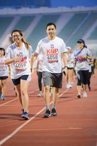 BIB: 4058, 4059
                            <button type="button" onclick="openModal(5907973)" class="btn btn-primary btn-sm float-right btn-popup" data-toggle="modal" data-target=".modal-high-quality">
                        <i class="fas fa-shopping-cart"></i> Add to Cart
                    </button>
                                            <button type="button" onclick="isThisMe(5907973, true)" class="btn btn-success btn-sm float-right btn-popup btn-isme hidden" data-toggle="tooltip" data-placement="bottom" title="นี่คือรูปของคุณใช่ไหม คลิกที่นี่เพื่อเอาเข้าอัลบั้ม">
                        <i class="fas fa-plus"></i> Add to album
                    </button>
                    <button type="button" onclick="isThisMe(5907973, false)" class="btn btn-warning btn-sm float-right btn-popup btn-isnotme hidden">
                        <i class="fas fa-ban"></i> Remove from album
                    </button>