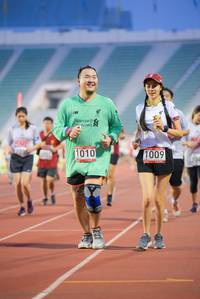 BIB: 1010, 1009
                            <button type="button" onclick="openModal(5908756)" class="btn btn-primary btn-sm float-right btn-popup" data-toggle="modal" data-target=".modal-high-quality">
                        <i class="fas fa-shopping-cart"></i> Add to Cart
                    </button>
                                            <button type="button" onclick="isThisMe(5908756, true)" class="btn btn-success btn-sm float-right btn-popup btn-isme hidden" data-toggle="tooltip" data-placement="bottom" title="นี่คือรูปของคุณใช่ไหม คลิกที่นี่เพื่อเอาเข้าอัลบั้ม">
                        <i class="fas fa-plus"></i> Add to album
                    </button>
                    <button type="button" onclick="isThisMe(5908756, false)" class="btn btn-warning btn-sm float-right btn-popup btn-isnotme hidden">
                        <i class="fas fa-ban"></i> Remove from album
                    </button>