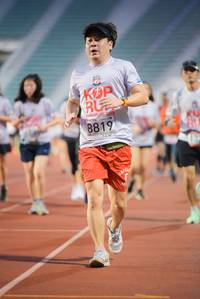 BIB: 2019, 8819
                            <button type="button" onclick="openModal(5907302)" class="btn btn-primary btn-sm float-right btn-popup" data-toggle="modal" data-target=".modal-high-quality">
                        <i class="fas fa-shopping-cart"></i> Add to Cart
                    </button>
                                            <button type="button" onclick="isThisMe(5907302, true)" class="btn btn-success btn-sm float-right btn-popup btn-isme hidden" data-toggle="tooltip" data-placement="bottom" title="นี่คือรูปของคุณใช่ไหม คลิกที่นี่เพื่อเอาเข้าอัลบั้ม">
                        <i class="fas fa-plus"></i> Add to album
                    </button>
                    <button type="button" onclick="isThisMe(5907302, false)" class="btn btn-warning btn-sm float-right btn-popup btn-isnotme hidden">
                        <i class="fas fa-ban"></i> Remove from album
                    </button>