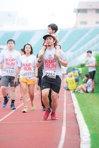 BIB: 6017, 6130, 7258
                            <button type="button" onclick="openModal(5919579)" class="btn btn-primary btn-sm float-right btn-popup" data-toggle="modal" data-target=".modal-high-quality">
                        <i class="fas fa-shopping-cart"></i> Add to Cart
                    </button>
                                            <button type="button" onclick="isThisMe(5919579, true)" class="btn btn-success btn-sm float-right btn-popup btn-isme hidden" data-toggle="tooltip" data-placement="bottom" title="นี่คือรูปของคุณใช่ไหม คลิกที่นี่เพื่อเอาเข้าอัลบั้ม">
                        <i class="fas fa-plus"></i> Add to album
                    </button>
                    <button type="button" onclick="isThisMe(5919579, false)" class="btn btn-warning btn-sm float-right btn-popup btn-isnotme hidden">
                        <i class="fas fa-ban"></i> Remove from album
                    </button>