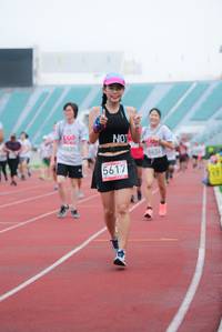 BIB: 8635, 8634, 5617
                            <button type="button" onclick="openModal(5914962)" class="btn btn-primary btn-sm float-right btn-popup" data-toggle="modal" data-target=".modal-high-quality">
                        <i class="fas fa-shopping-cart"></i> Add to Cart
                    </button>
                                            <button type="button" onclick="isThisMe(5914962, true)" class="btn btn-success btn-sm float-right btn-popup btn-isme hidden" data-toggle="tooltip" data-placement="bottom" title="นี่คือรูปของคุณใช่ไหม คลิกที่นี่เพื่อเอาเข้าอัลบั้ม">
                        <i class="fas fa-plus"></i> Add to album
                    </button>
                    <button type="button" onclick="isThisMe(5914962, false)" class="btn btn-warning btn-sm float-right btn-popup btn-isnotme hidden">
                        <i class="fas fa-ban"></i> Remove from album
                    </button>