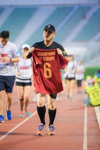 BIB: 575, 222
                            <button type="button" onclick="openModal(5908676)" class="btn btn-primary btn-sm float-right btn-popup" data-toggle="modal" data-target=".modal-high-quality">
                        <i class="fas fa-shopping-cart"></i> Add to Cart
                    </button>
                                            <button type="button" onclick="isThisMe(5908676, true)" class="btn btn-success btn-sm float-right btn-popup btn-isme hidden" data-toggle="tooltip" data-placement="bottom" title="นี่คือรูปของคุณใช่ไหม คลิกที่นี่เพื่อเอาเข้าอัลบั้ม">
                        <i class="fas fa-plus"></i> Add to album
                    </button>
                    <button type="button" onclick="isThisMe(5908676, false)" class="btn btn-warning btn-sm float-right btn-popup btn-isnotme hidden">
                        <i class="fas fa-ban"></i> Remove from album
                    </button>