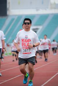 BIB: 3817
                            <button type="button" onclick="openModal(5931596)" class="btn btn-primary btn-sm float-right btn-popup" data-toggle="modal" data-target=".modal-high-quality">
                        <i class="fas fa-shopping-cart"></i> Add to Cart
                    </button>
                                            <button type="button" onclick="isThisMe(5931596, true)" class="btn btn-success btn-sm float-right btn-popup btn-isme hidden" data-toggle="tooltip" data-placement="bottom" title="นี่คือรูปของคุณใช่ไหม คลิกที่นี่เพื่อเอาเข้าอัลบั้ม">
                        <i class="fas fa-plus"></i> Add to album
                    </button>
                    <button type="button" onclick="isThisMe(5931596, false)" class="btn btn-warning btn-sm float-right btn-popup btn-isnotme hidden">
                        <i class="fas fa-ban"></i> Remove from album
                    </button>