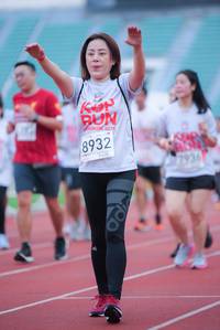 BIB: 2019, 8932, 7936
                            <button type="button" onclick="openModal(5913197)" class="btn btn-primary btn-sm float-right btn-popup" data-toggle="modal" data-target=".modal-high-quality">
                        <i class="fas fa-shopping-cart"></i> Add to Cart
                    </button>
                                            <button type="button" onclick="isThisMe(5913197, true)" class="btn btn-success btn-sm float-right btn-popup btn-isme hidden" data-toggle="tooltip" data-placement="bottom" title="นี่คือรูปของคุณใช่ไหม คลิกที่นี่เพื่อเอาเข้าอัลบั้ม">
                        <i class="fas fa-plus"></i> Add to album
                    </button>
                    <button type="button" onclick="isThisMe(5913197, false)" class="btn btn-warning btn-sm float-right btn-popup btn-isnotme hidden">
                        <i class="fas fa-ban"></i> Remove from album
                    </button>