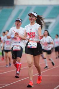 BIB: 3670, 1437
                            <button type="button" onclick="openModal(5928098)" class="btn btn-primary btn-sm float-right btn-popup" data-toggle="modal" data-target=".modal-high-quality">
                        <i class="fas fa-shopping-cart"></i> Add to Cart
                    </button>
                                            <button type="button" onclick="isThisMe(5928098, true)" class="btn btn-success btn-sm float-right btn-popup btn-isme hidden" data-toggle="tooltip" data-placement="bottom" title="นี่คือรูปของคุณใช่ไหม คลิกที่นี่เพื่อเอาเข้าอัลบั้ม">
                        <i class="fas fa-plus"></i> Add to album
                    </button>
                    <button type="button" onclick="isThisMe(5928098, false)" class="btn btn-warning btn-sm float-right btn-popup btn-isnotme hidden">
                        <i class="fas fa-ban"></i> Remove from album
                    </button>