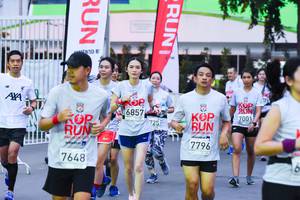 BIB: 6857, 7001, 725, 2019, 7796, 7648
                            <button type="button" onclick="openModal(6080916)" class="btn btn-primary btn-sm float-right btn-popup" data-toggle="modal" data-target=".modal-high-quality">
                        <i class="fas fa-shopping-cart"></i> Add to Cart
                    </button>
                                            <button type="button" onclick="isThisMe(6080916, true)" class="btn btn-success btn-sm float-right btn-popup btn-isme hidden" data-toggle="tooltip" data-placement="bottom" title="นี่คือรูปของคุณใช่ไหม คลิกที่นี่เพื่อเอาเข้าอัลบั้ม">
                        <i class="fas fa-plus"></i> Add to album
                    </button>
                    <button type="button" onclick="isThisMe(6080916, false)" class="btn btn-warning btn-sm float-right btn-popup btn-isnotme hidden">
                        <i class="fas fa-ban"></i> Remove from album
                    </button>