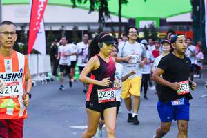 BIB: 387, 214, 2488
                            <button type="button" onclick="openModal(6080909)" class="btn btn-primary btn-sm float-right btn-popup" data-toggle="modal" data-target=".modal-high-quality">
                        <i class="fas fa-shopping-cart"></i> Add to Cart
                    </button>
                                            <button type="button" onclick="isThisMe(6080909, true)" class="btn btn-success btn-sm float-right btn-popup btn-isme hidden" data-toggle="tooltip" data-placement="bottom" title="นี่คือรูปของคุณใช่ไหม คลิกที่นี่เพื่อเอาเข้าอัลบั้ม">
                        <i class="fas fa-plus"></i> Add to album
                    </button>
                    <button type="button" onclick="isThisMe(6080909, false)" class="btn btn-warning btn-sm float-right btn-popup btn-isnotme hidden">
                        <i class="fas fa-ban"></i> Remove from album
                    </button>