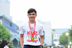 BIB: 
                            <button type="button" onclick="openModal(5991657)" class="btn btn-primary btn-sm float-right btn-popup" data-toggle="modal" data-target=".modal-high-quality">
                        <i class="fas fa-shopping-cart"></i> Add to Cart
                    </button>
                                            <button type="button" onclick="isThisMe(5991657, true)" class="btn btn-success btn-sm float-right btn-popup btn-isme hidden" data-toggle="tooltip" data-placement="bottom" title="นี่คือรูปของคุณใช่ไหม คลิกที่นี่เพื่อเอาเข้าอัลบั้ม">
                        <i class="fas fa-plus"></i> Add to album
                    </button>
                    <button type="button" onclick="isThisMe(5991657, false)" class="btn btn-warning btn-sm float-right btn-popup btn-isnotme hidden">
                        <i class="fas fa-ban"></i> Remove from album
                    </button>