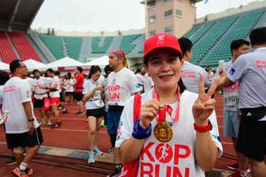 BIB: 6900
                            <button type="button" onclick="openModal(5991856)" class="btn btn-primary btn-sm float-right btn-popup" data-toggle="modal" data-target=".modal-high-quality">
                        <i class="fas fa-shopping-cart"></i> Add to Cart
                    </button>
                                            <button type="button" onclick="isThisMe(5991856, true)" class="btn btn-success btn-sm float-right btn-popup btn-isme hidden" data-toggle="tooltip" data-placement="bottom" title="นี่คือรูปของคุณใช่ไหม คลิกที่นี่เพื่อเอาเข้าอัลบั้ม">
                        <i class="fas fa-plus"></i> Add to album
                    </button>
                    <button type="button" onclick="isThisMe(5991856, false)" class="btn btn-warning btn-sm float-right btn-popup btn-isnotme hidden">
                        <i class="fas fa-ban"></i> Remove from album
                    </button>