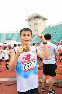 BIB: 2957, 
                            <button type="button" onclick="openModal(5991846)" class="btn btn-primary btn-sm float-right btn-popup" data-toggle="modal" data-target=".modal-high-quality">
                        <i class="fas fa-shopping-cart"></i> Add to Cart
                    </button>
                                            <button type="button" onclick="isThisMe(5991846, true)" class="btn btn-success btn-sm float-right btn-popup btn-isme hidden" data-toggle="tooltip" data-placement="bottom" title="นี่คือรูปของคุณใช่ไหม คลิกที่นี่เพื่อเอาเข้าอัลบั้ม">
                        <i class="fas fa-plus"></i> Add to album
                    </button>
                    <button type="button" onclick="isThisMe(5991846, false)" class="btn btn-warning btn-sm float-right btn-popup btn-isnotme hidden">
                        <i class="fas fa-ban"></i> Remove from album
                    </button>