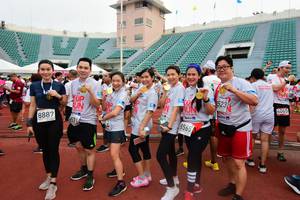 BIB: 9523, 065, 8565, 8887
                            <button type="button" onclick="openModal(5991791)" class="btn btn-primary btn-sm float-right btn-popup" data-toggle="modal" data-target=".modal-high-quality">
                        <i class="fas fa-shopping-cart"></i> Add to Cart
                    </button>
                                            <button type="button" onclick="isThisMe(5991791, true)" class="btn btn-success btn-sm float-right btn-popup btn-isme hidden" data-toggle="tooltip" data-placement="bottom" title="นี่คือรูปของคุณใช่ไหม คลิกที่นี่เพื่อเอาเข้าอัลบั้ม">
                        <i class="fas fa-plus"></i> Add to album
                    </button>
                    <button type="button" onclick="isThisMe(5991791, false)" class="btn btn-warning btn-sm float-right btn-popup btn-isnotme hidden">
                        <i class="fas fa-ban"></i> Remove from album
                    </button>