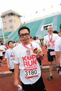 BIB: 3180, 406
                            <button type="button" onclick="openModal(5991812)" class="btn btn-primary btn-sm float-right btn-popup" data-toggle="modal" data-target=".modal-high-quality">
                        <i class="fas fa-shopping-cart"></i> Add to Cart
                    </button>
                                            <button type="button" onclick="isThisMe(5991812, true)" class="btn btn-success btn-sm float-right btn-popup btn-isme hidden" data-toggle="tooltip" data-placement="bottom" title="นี่คือรูปของคุณใช่ไหม คลิกที่นี่เพื่อเอาเข้าอัลบั้ม">
                        <i class="fas fa-plus"></i> Add to album
                    </button>
                    <button type="button" onclick="isThisMe(5991812, false)" class="btn btn-warning btn-sm float-right btn-popup btn-isnotme hidden">
                        <i class="fas fa-ban"></i> Remove from album
                    </button>