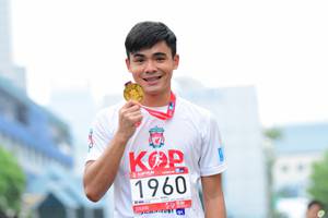 BIB: 1960
                            <button type="button" onclick="openModal(5991650)" class="btn btn-primary btn-sm float-right btn-popup" data-toggle="modal" data-target=".modal-high-quality">
                        <i class="fas fa-shopping-cart"></i> Add to Cart
                    </button>
                                            <button type="button" onclick="isThisMe(5991650, true)" class="btn btn-success btn-sm float-right btn-popup btn-isme hidden" data-toggle="tooltip" data-placement="bottom" title="นี่คือรูปของคุณใช่ไหม คลิกที่นี่เพื่อเอาเข้าอัลบั้ม">
                        <i class="fas fa-plus"></i> Add to album
                    </button>
                    <button type="button" onclick="isThisMe(5991650, false)" class="btn btn-warning btn-sm float-right btn-popup btn-isnotme hidden">
                        <i class="fas fa-ban"></i> Remove from album
                    </button>