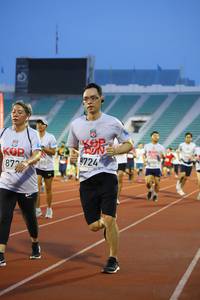 BIB: 8724
                            <button type="button" onclick="openModal(5997328)" class="btn btn-primary btn-sm float-right btn-popup" data-toggle="modal" data-target=".modal-high-quality">
                        <i class="fas fa-shopping-cart"></i> Add to Cart
                    </button>
                                            <button type="button" onclick="isThisMe(5997328, true)" class="btn btn-success btn-sm float-right btn-popup btn-isme hidden" data-toggle="tooltip" data-placement="bottom" title="นี่คือรูปของคุณใช่ไหม คลิกที่นี่เพื่อเอาเข้าอัลบั้ม">
                        <i class="fas fa-plus"></i> Add to album
                    </button>
                    <button type="button" onclick="isThisMe(5997328, false)" class="btn btn-warning btn-sm float-right btn-popup btn-isnotme hidden">
                        <i class="fas fa-ban"></i> Remove from album
                    </button>