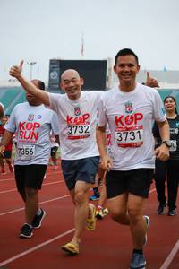 BIB: 3731, 3732, 201, 7356
                            <button type="button" onclick="openModal(5976593)" class="btn btn-primary btn-sm float-right btn-popup" data-toggle="modal" data-target=".modal-high-quality">
                        <i class="fas fa-shopping-cart"></i> Add to Cart
                    </button>
                                            <button type="button" onclick="isThisMe(5976593, true)" class="btn btn-success btn-sm float-right btn-popup btn-isme hidden" data-toggle="tooltip" data-placement="bottom" title="นี่คือรูปของคุณใช่ไหม คลิกที่นี่เพื่อเอาเข้าอัลบั้ม">
                        <i class="fas fa-plus"></i> Add to album
                    </button>
                    <button type="button" onclick="isThisMe(5976593, false)" class="btn btn-warning btn-sm float-right btn-popup btn-isnotme hidden">
                        <i class="fas fa-ban"></i> Remove from album
                    </button>