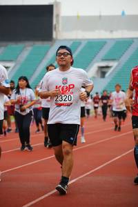 BIB: 2320
                            <button type="button" onclick="openModal(5961873)" class="btn btn-primary btn-sm float-right btn-popup" data-toggle="modal" data-target=".modal-high-quality">
                        <i class="fas fa-shopping-cart"></i> Add to Cart
                    </button>
                                            <button type="button" onclick="isThisMe(5961873, true)" class="btn btn-success btn-sm float-right btn-popup btn-isme hidden" data-toggle="tooltip" data-placement="bottom" title="นี่คือรูปของคุณใช่ไหม คลิกที่นี่เพื่อเอาเข้าอัลบั้ม">
                        <i class="fas fa-plus"></i> Add to album
                    </button>
                    <button type="button" onclick="isThisMe(5961873, false)" class="btn btn-warning btn-sm float-right btn-popup btn-isnotme hidden">
                        <i class="fas fa-ban"></i> Remove from album
                    </button>